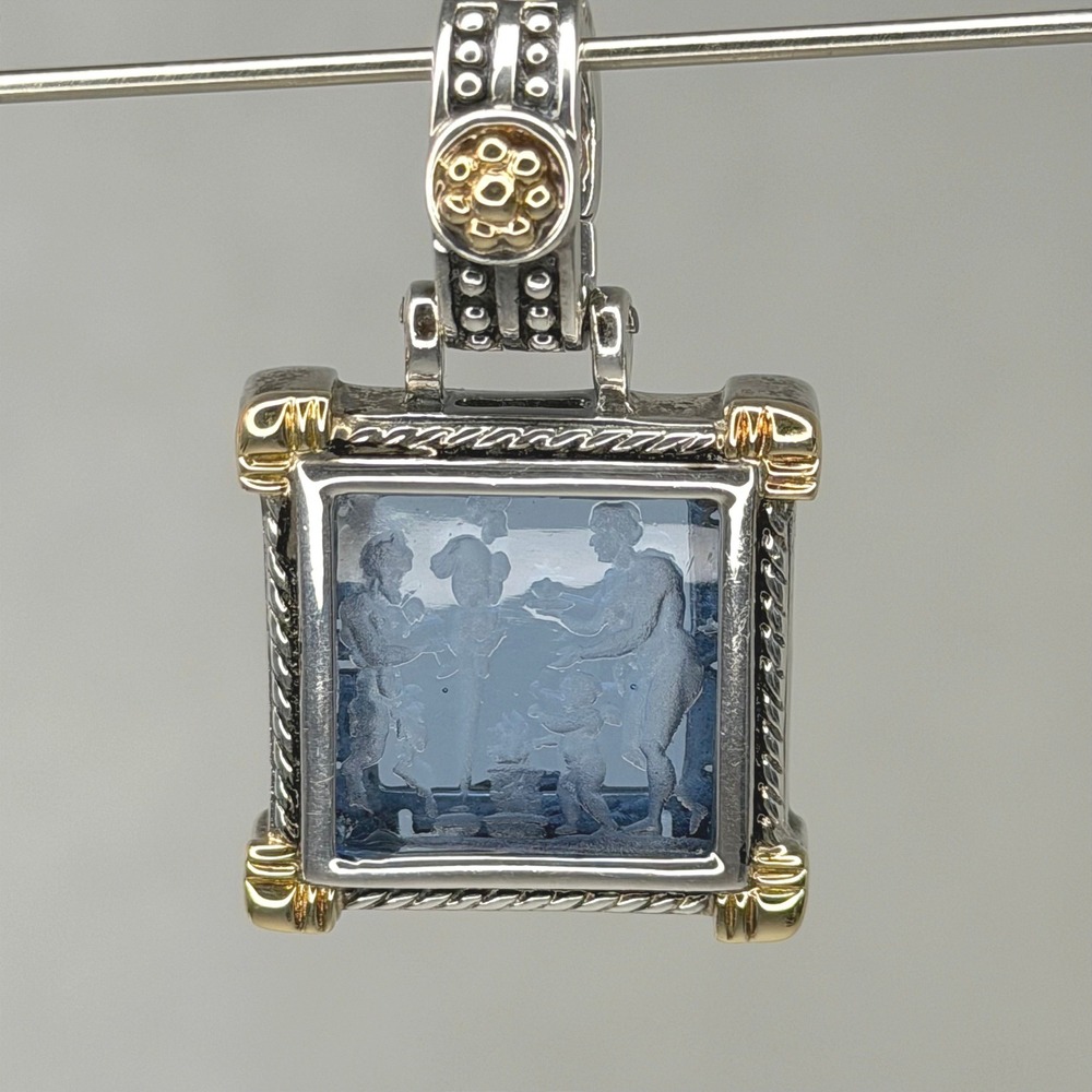 Flli Menegatti Venetian Carved Glass Pendant - Vintage
